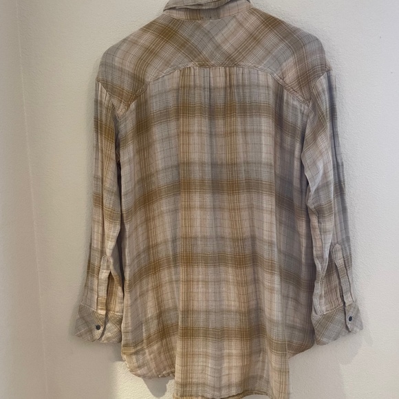 NWOT FREE PEOPLE Year-Round Light Double-Fabric Gauze-Flannel Shirt. - Picture 3 of 6